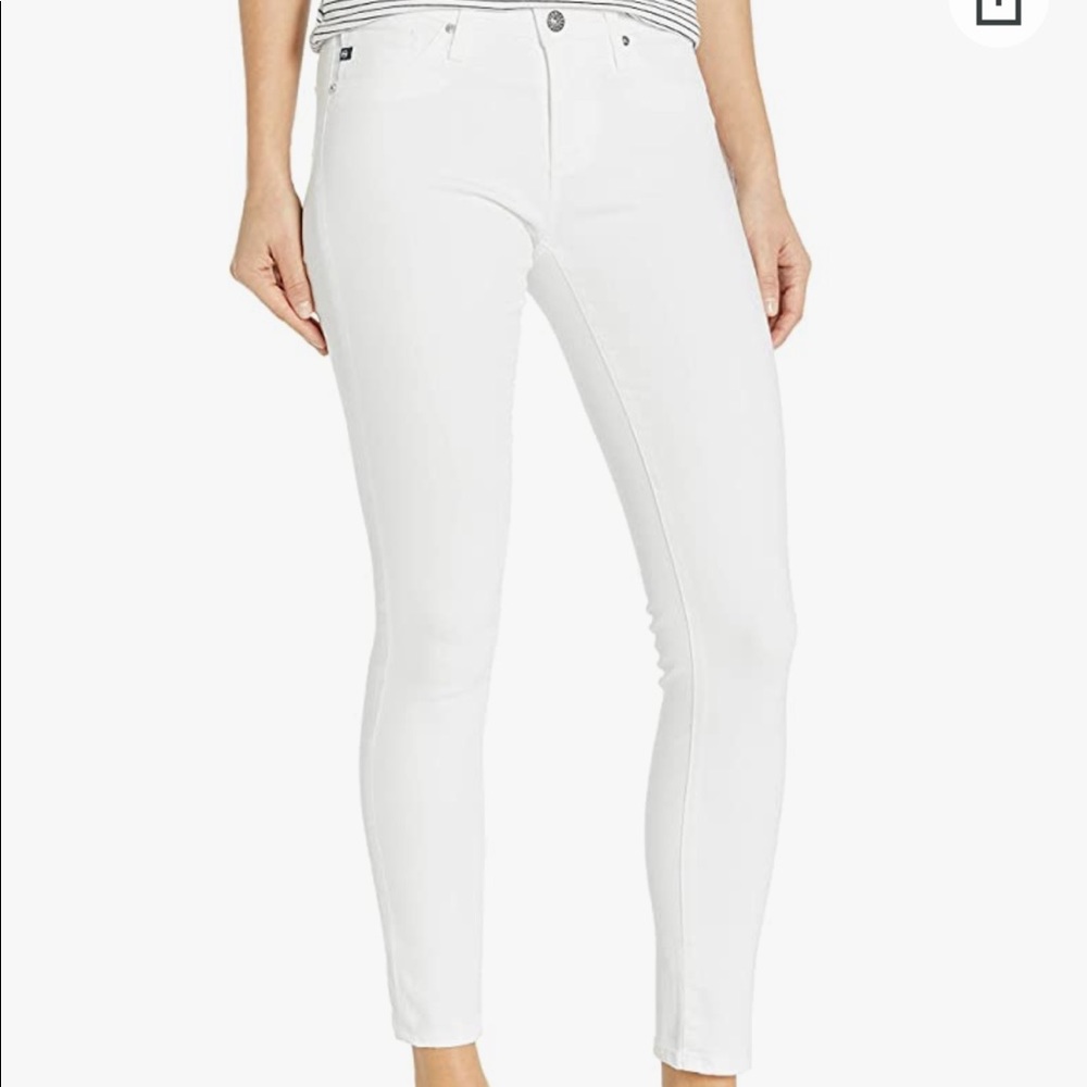 FLASH SALE!! AG Adriano Goldschmied The Legging Ankle Crop Skinny Jeans in white